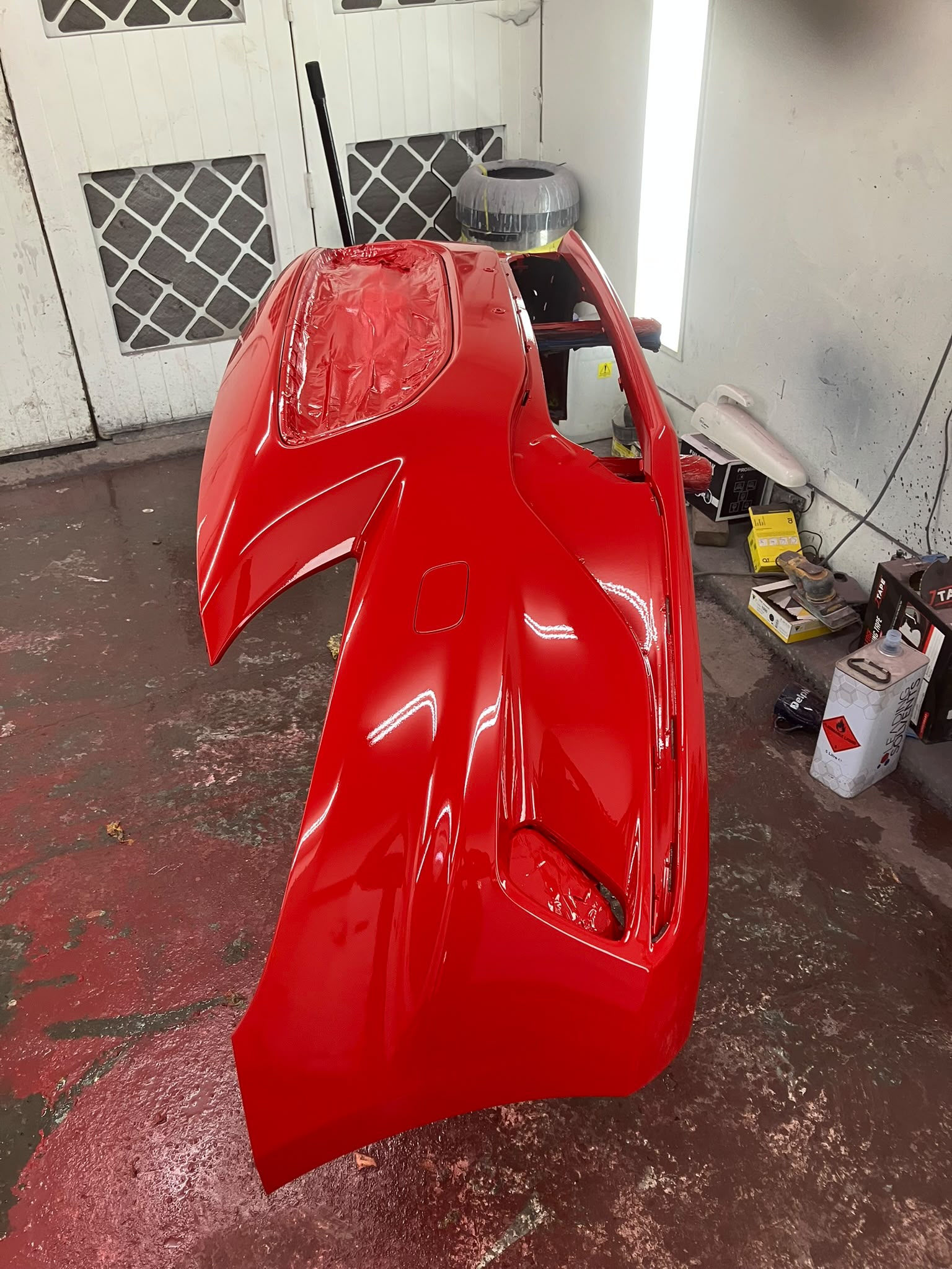 Vehicle bodywork and paint repair in the SP Vehicle Repairs workshop, image 5