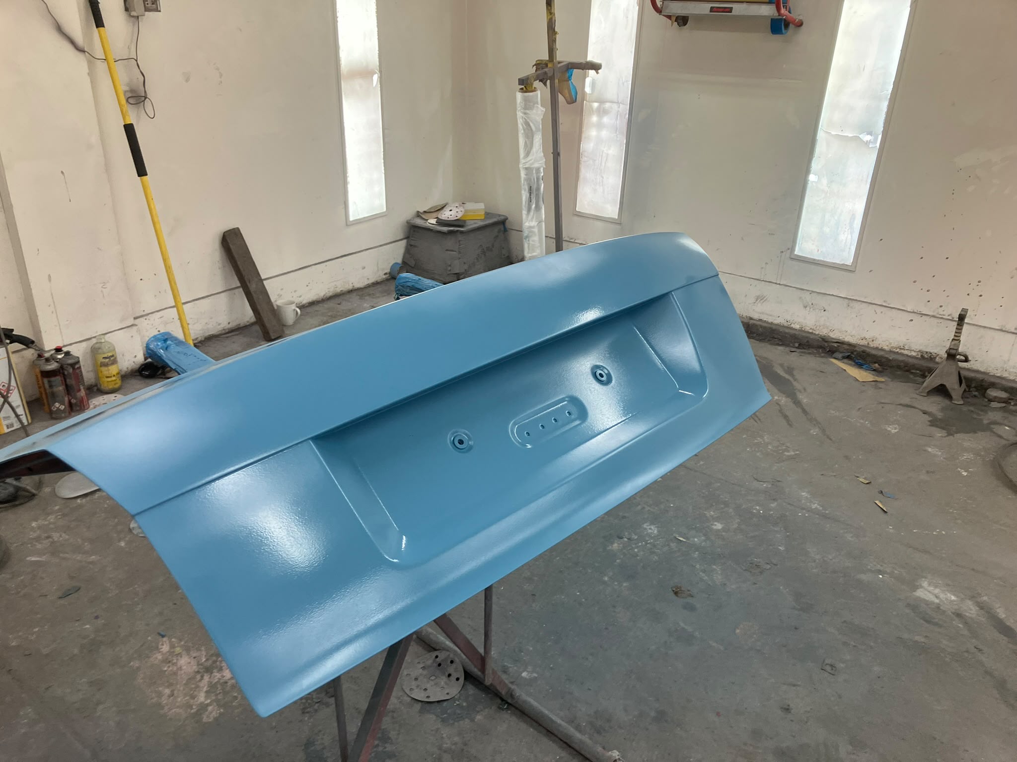 Vehicle bodywork and paint repair in the SP Vehicle Repairs workshop, image 33