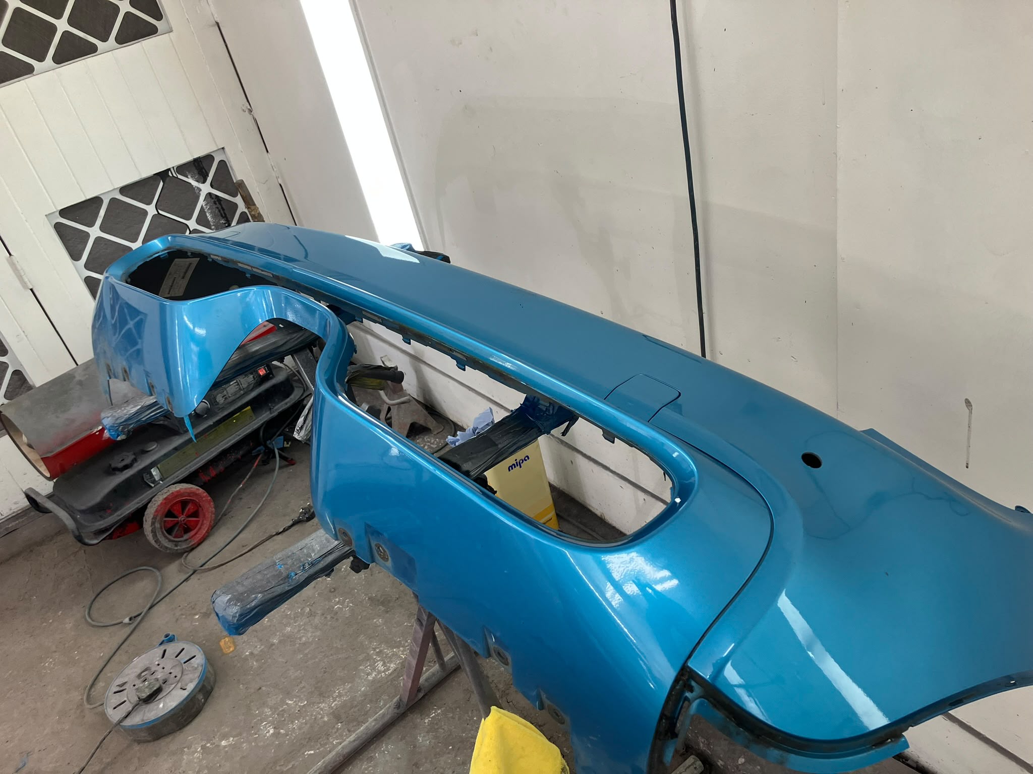 Vehicle bodywork and paint repair in the SP Vehicle Repairs workshop, image 44