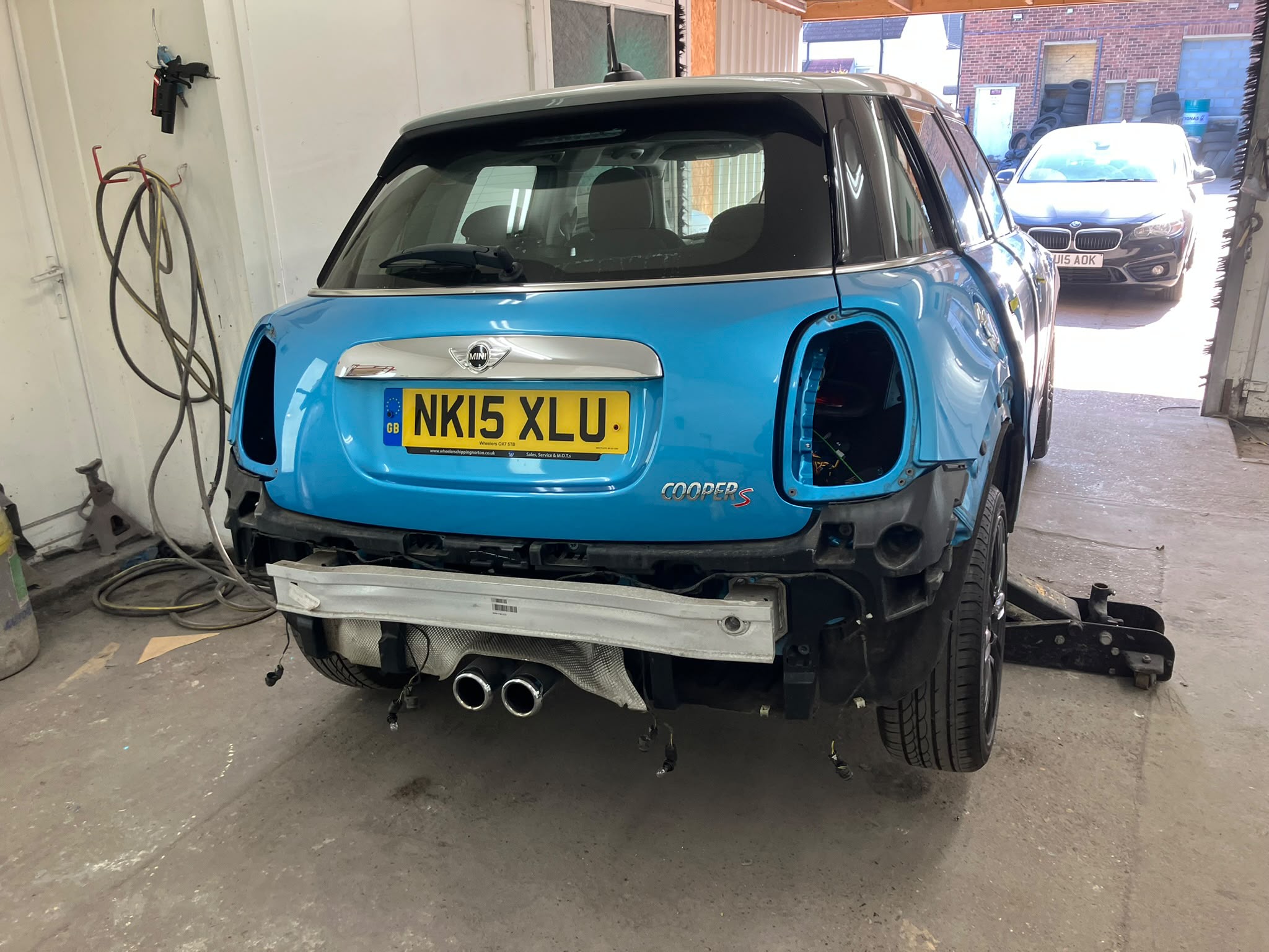 Vehicle bodywork and paint repair in the SP Vehicle Repairs workshop, image 61