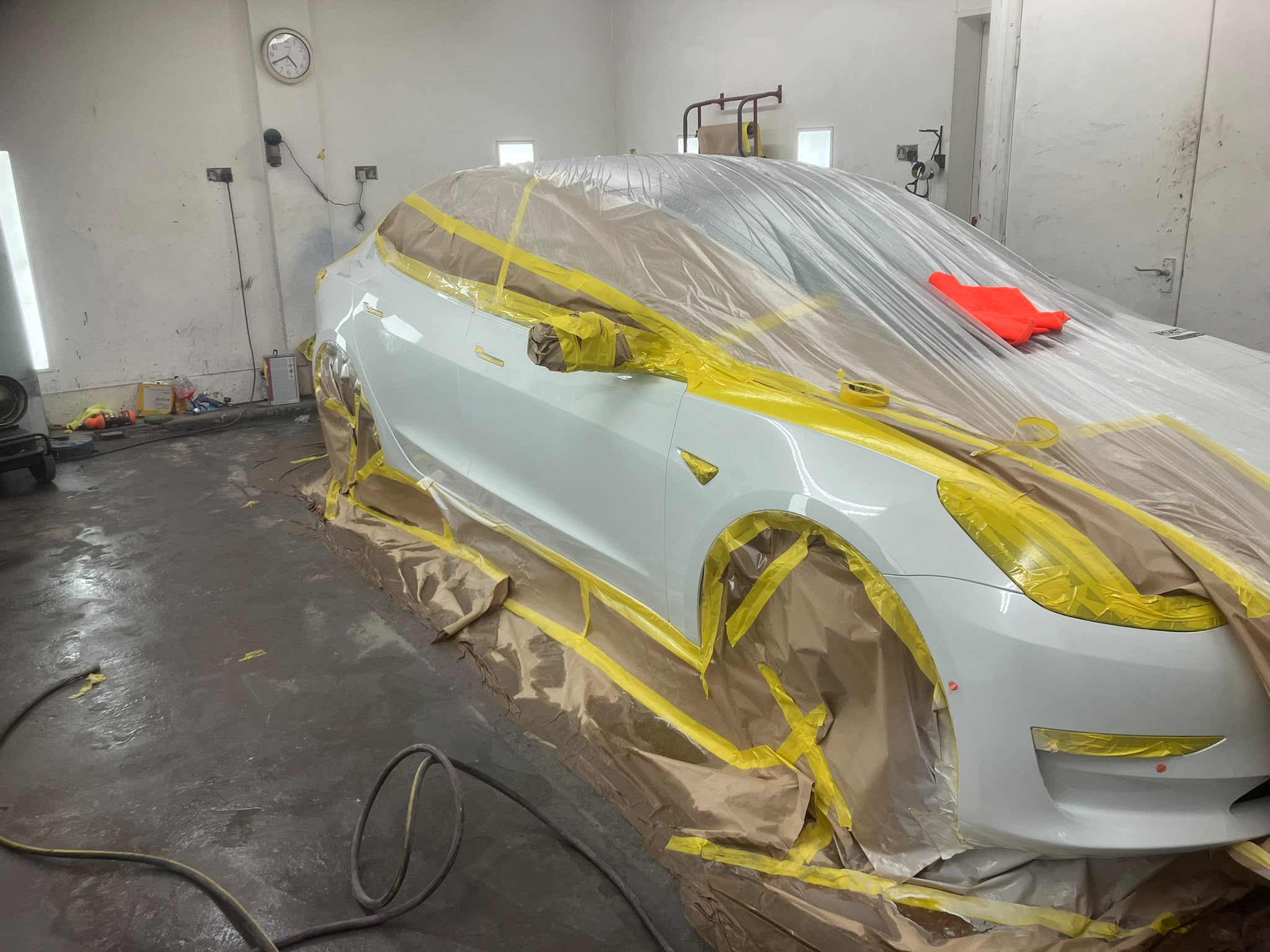 Vehicle bodywork and paint repair in the SP Vehicle Repairs workshop, image 82