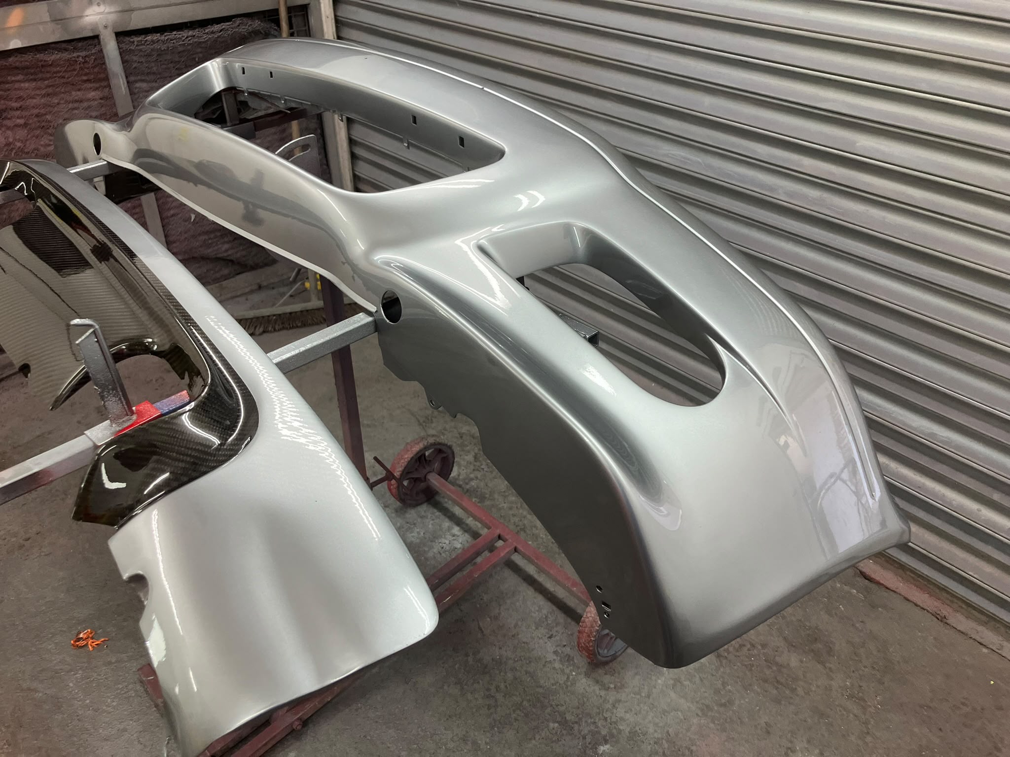 Vehicle bodywork and paint repair in the SP Vehicle Repairs workshop, image 84