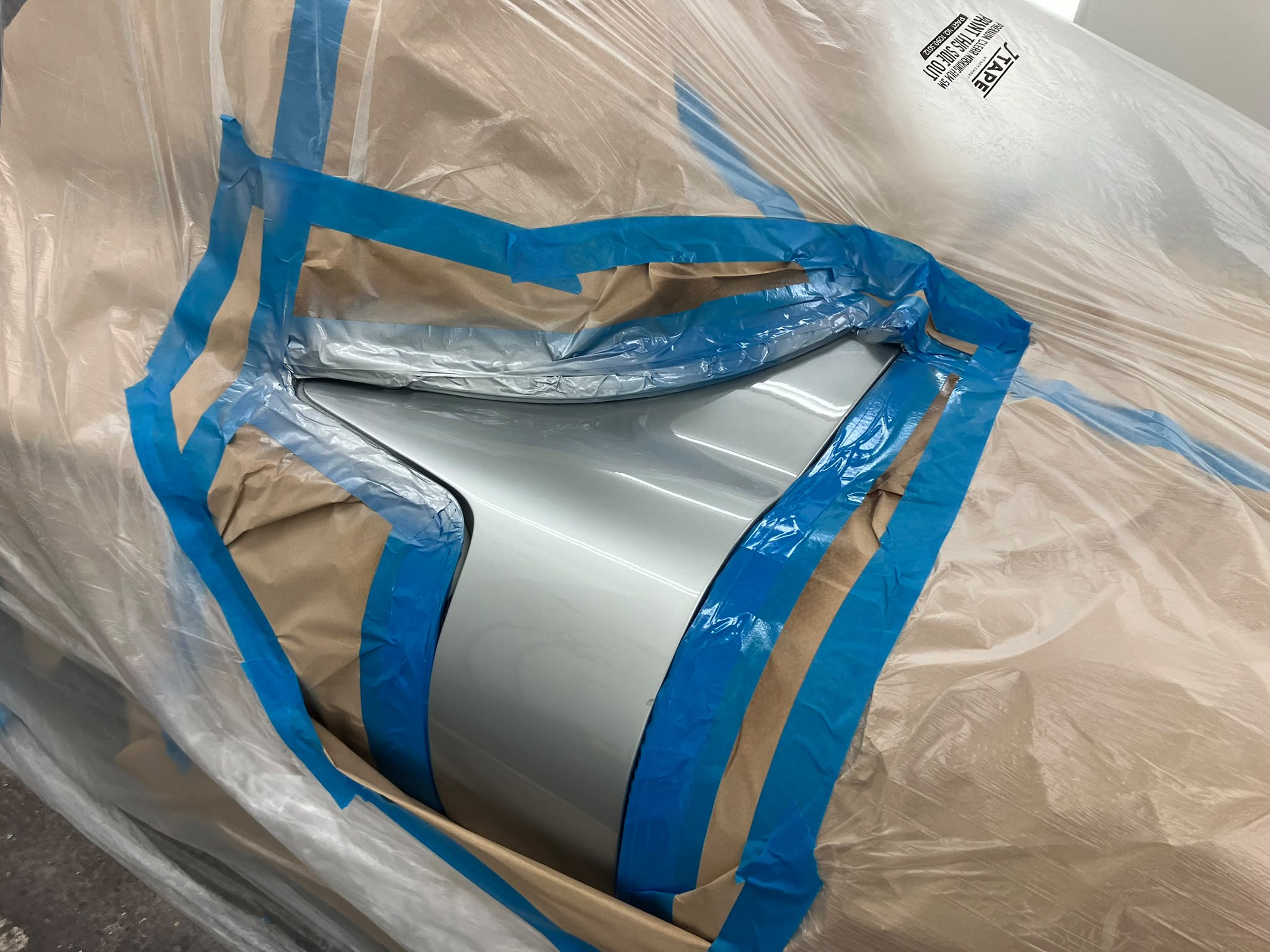 Vehicle bodywork and paint repair in the SP Vehicle Repairs workshop, image 86
