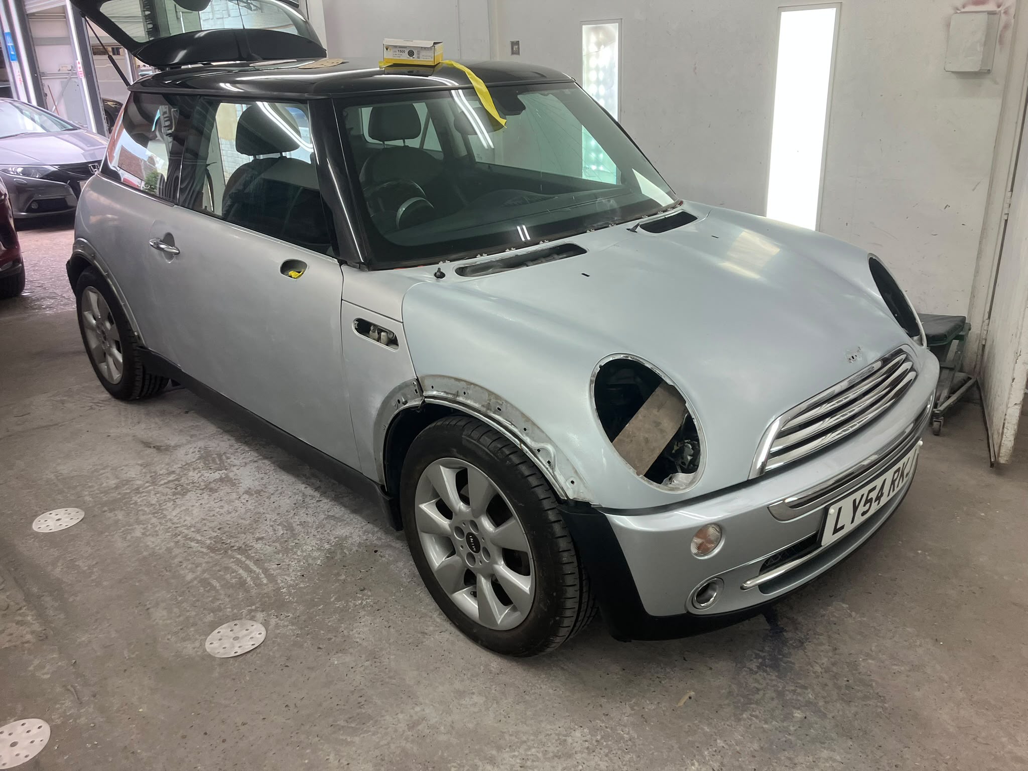 Vehicle bodywork and paint repair in the SP Vehicle Repairs workshop, image 100