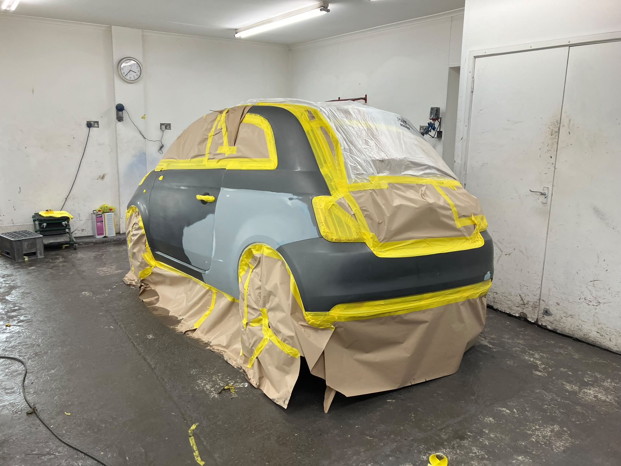 Vehicle bodywork and paint repair in the SP Vehicle Repairs workshop, image 113